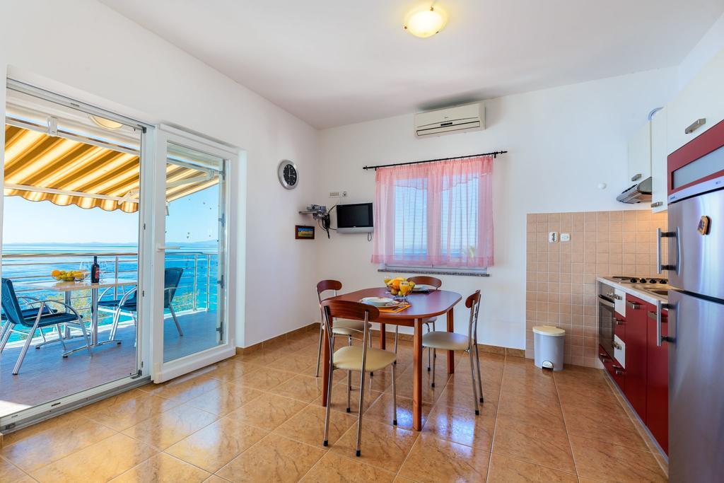לון Apartments Ivan מראה חיצוני תמונה
